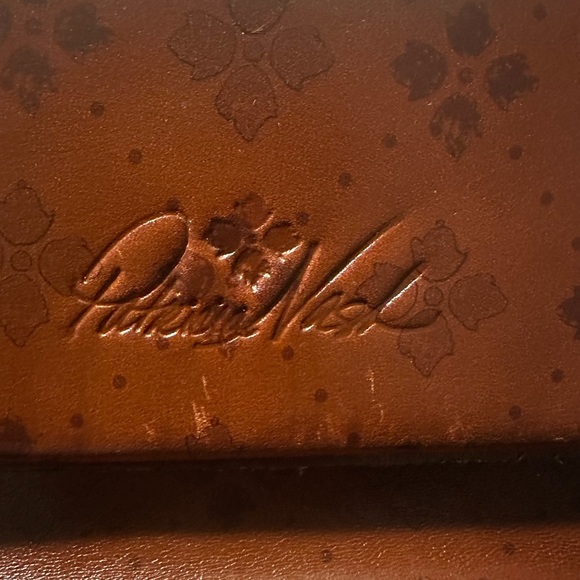 Patricia Nash Rich Brown Leather Shoulder Bag with matching wallet - Picture 15 of 15